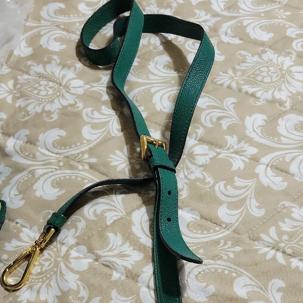 Prada Green Satchel with Structured Design - Picture 3 of 8